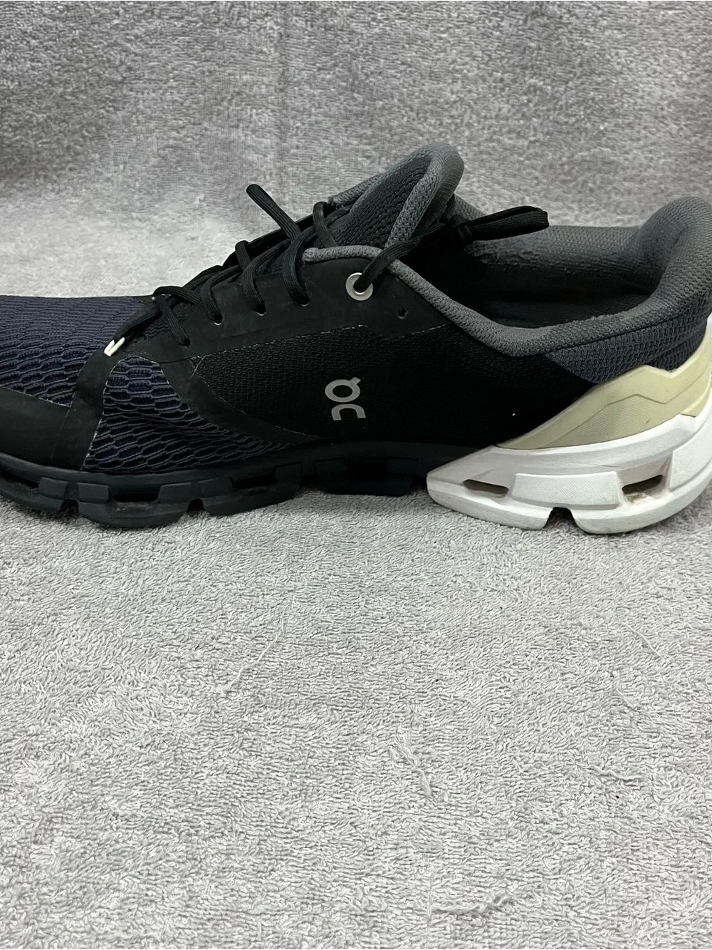On Running Cloudflyer Black/White Running Shoes Men's sz 12.5